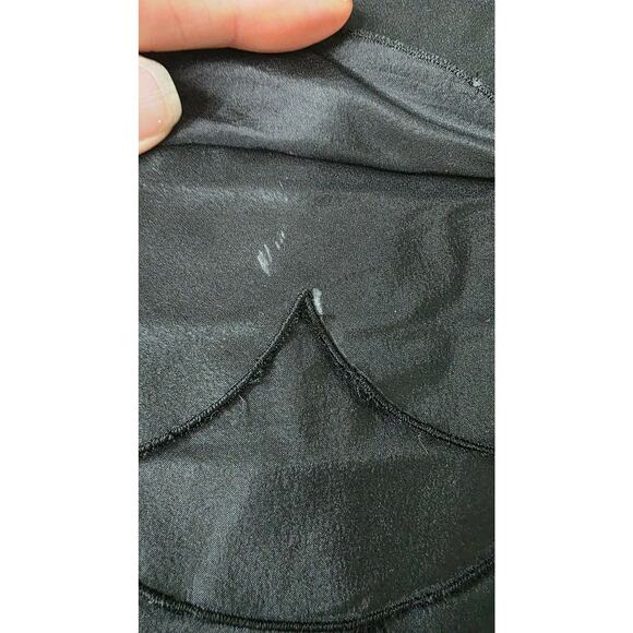 Rickie Freeman Teri Jon Black Silk Scalloped Knee Length Women's Skirt Size 6 - Picture 11 of 12